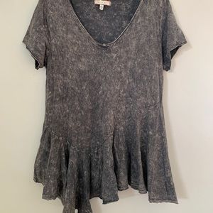 Anthropologie Handkerchief Hem T Shirt